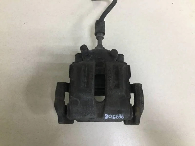 Суппорт задний правый BMW 3-series E92/E93 2006-2012