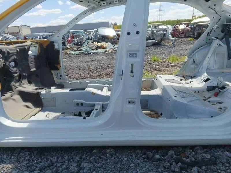 Порог со стойкой левый Skoda Rapid 2012-2020