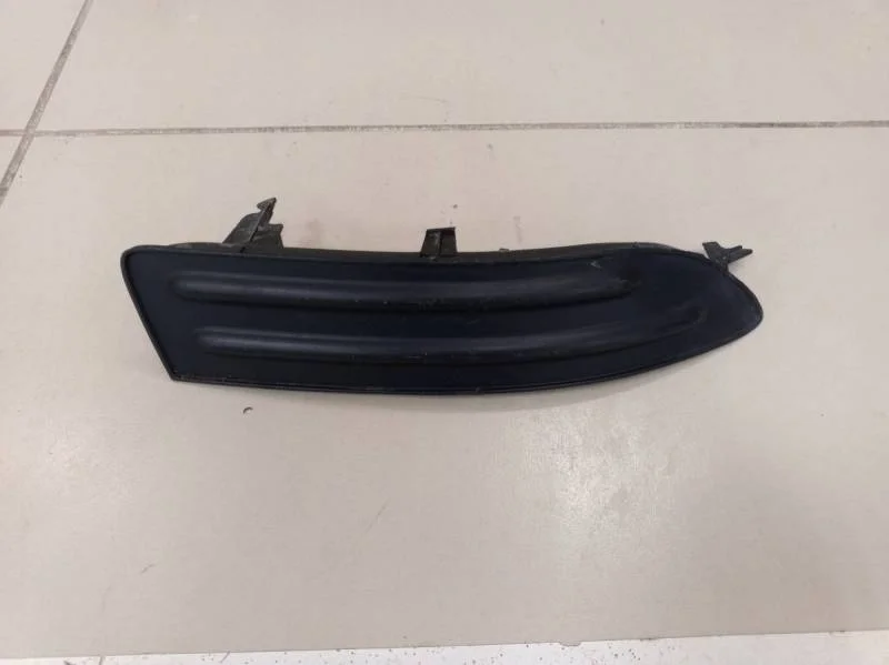 Заглушка бампера Nissan Maxima (A33) 2000-2008