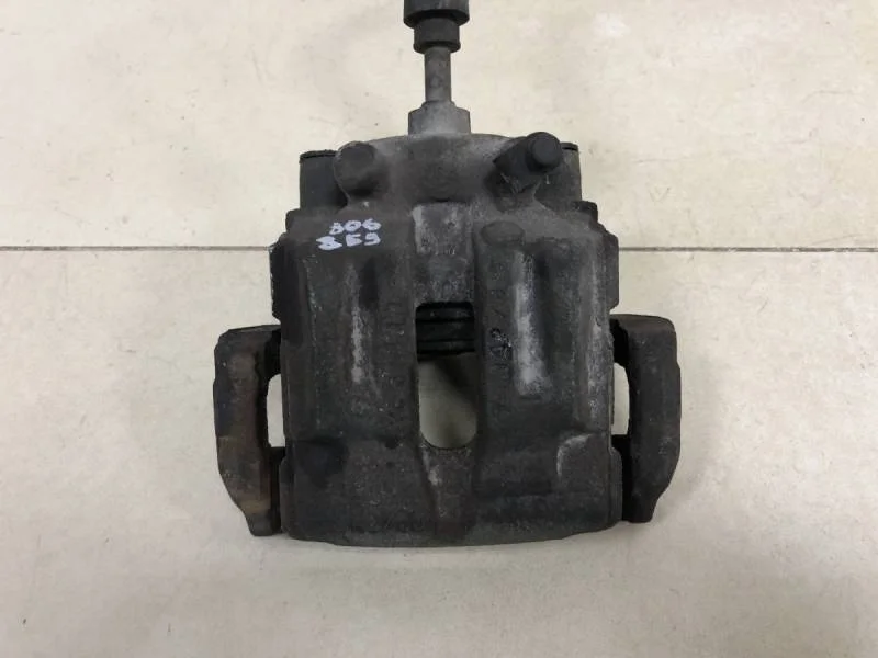 Суппорт задний правый BMW 3-series E92/E93 2006-2012