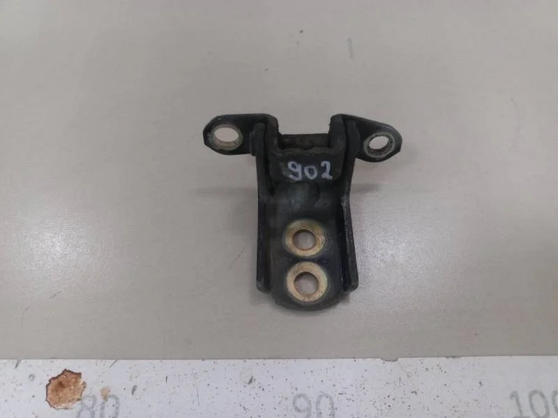 Петля двери Nissan Maxima (A33) 2000-2008