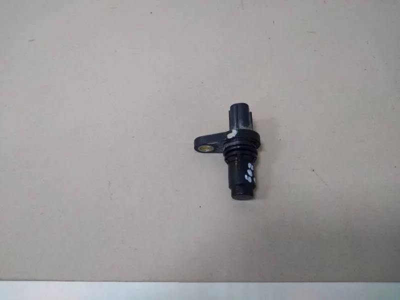 Датчик положения распредвала Toyota Corolla E180 2013>