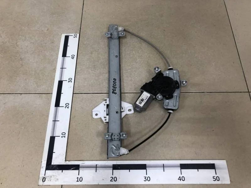 Стеклоподъемник электр. задний правый Hyundai Solaris 2010-2017