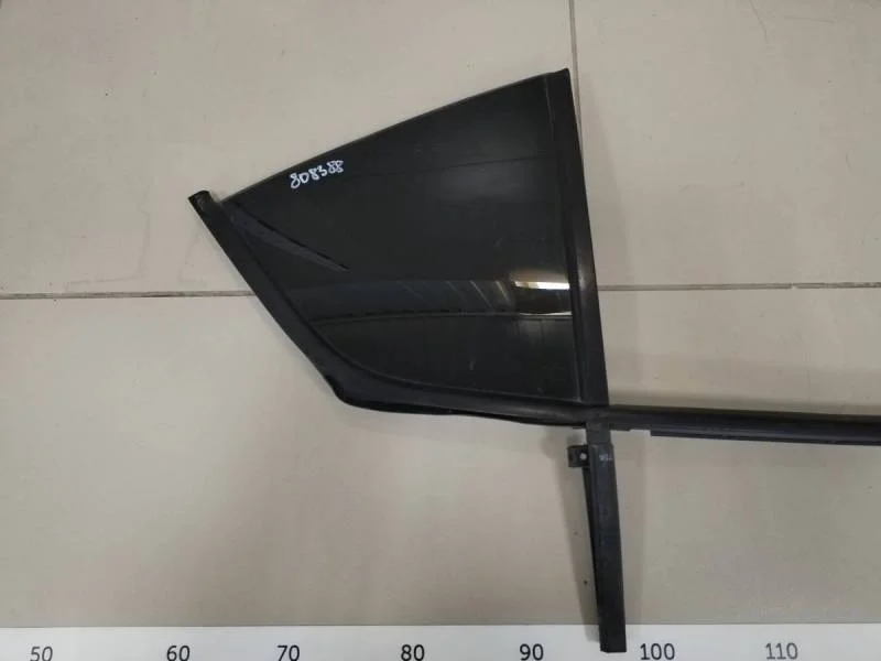 Стекло двери задней правой (форточка) Skoda Octavia (A7) 2013>