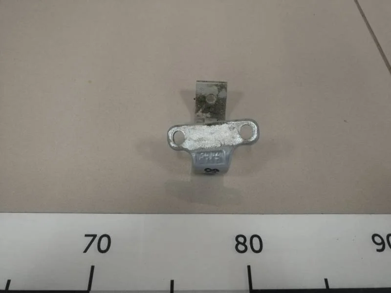 Петля двери багажника Skoda Octavia (A7) 2013>