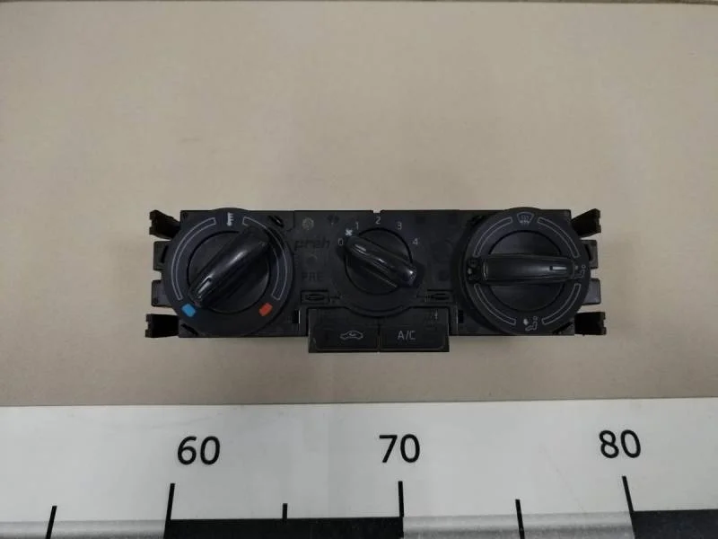 Блок управления отопителем Skoda Rapid 2019>