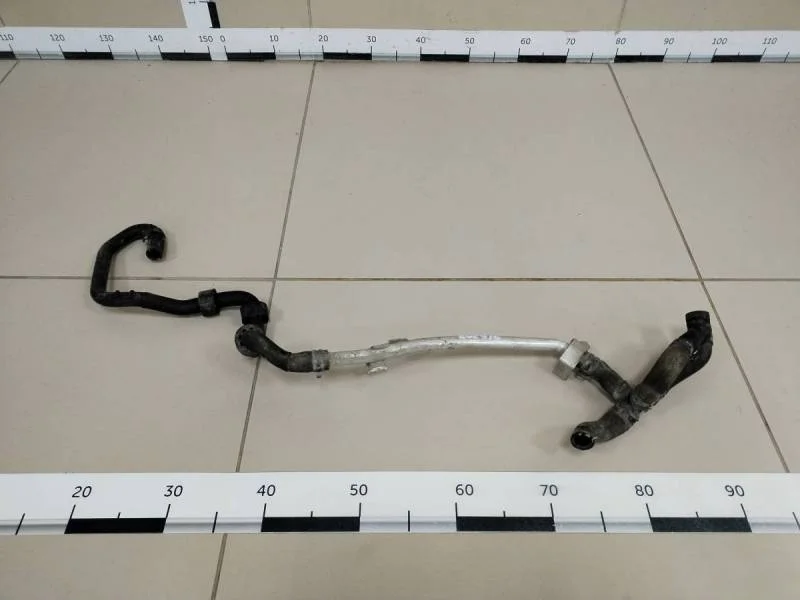 Трубка охлажд. жидкости металлическая Skoda Rapid 2019>