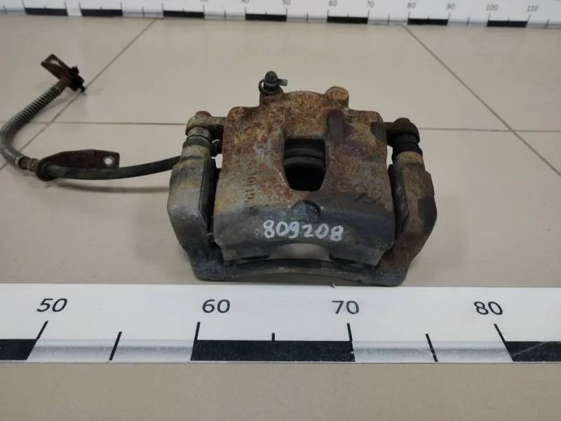 Суппорт передний правый Hyundai Solaris 2010-2017