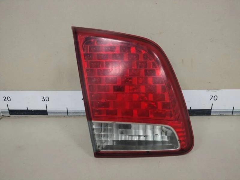 Фонарь задний внутренний левый Kia Sorento (XM) 2009>