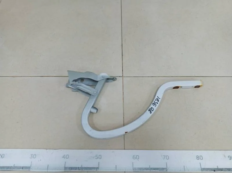 Петля крышки багажника Hyundai Elantra (MD) 2011-2016