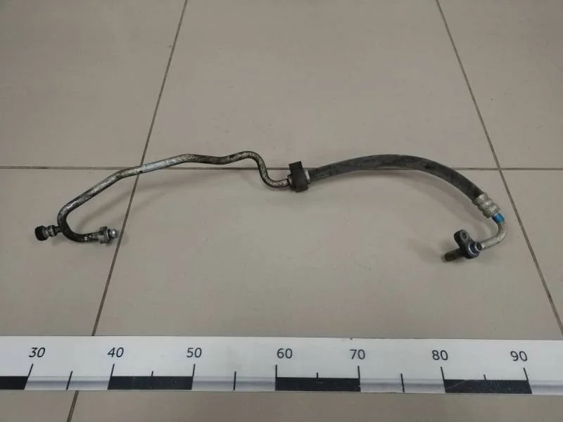 Трубка кондиционера Kia Sorento (XM) 2009>