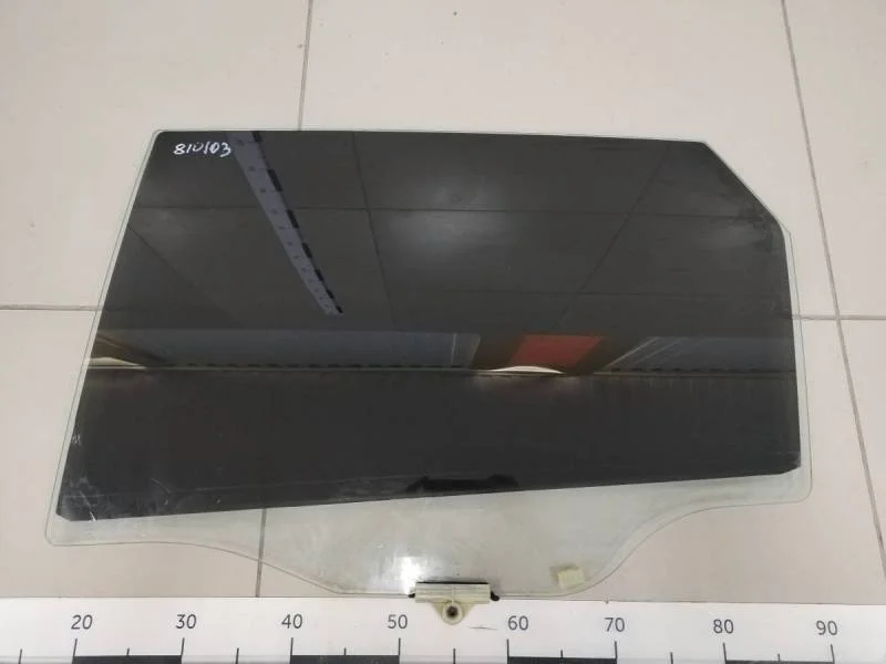 Стекло двери задней левой Kia Sorento (XM) 2009>