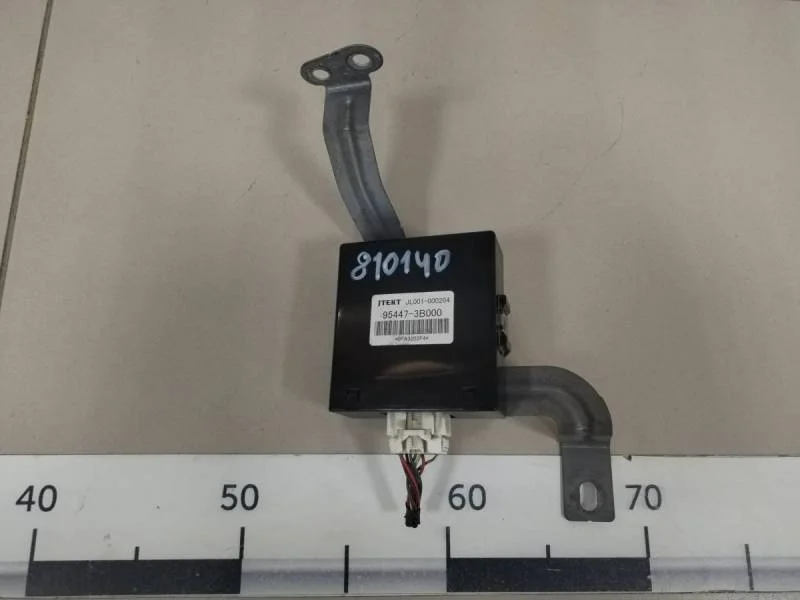 Блок электронный Kia Sorento (XM) 2009>