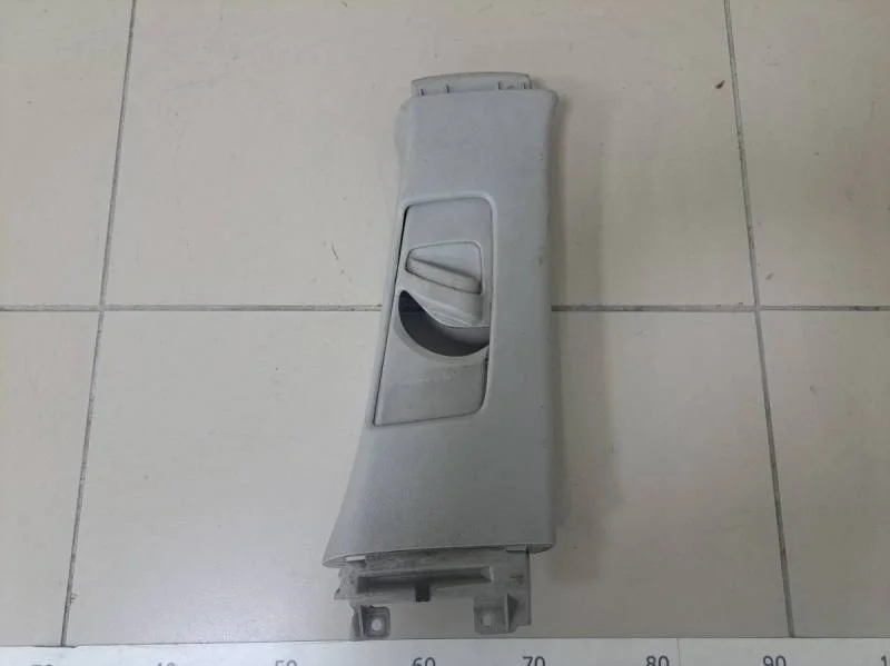 Обшивка стойки Toyota Corolla E150 2006-2013