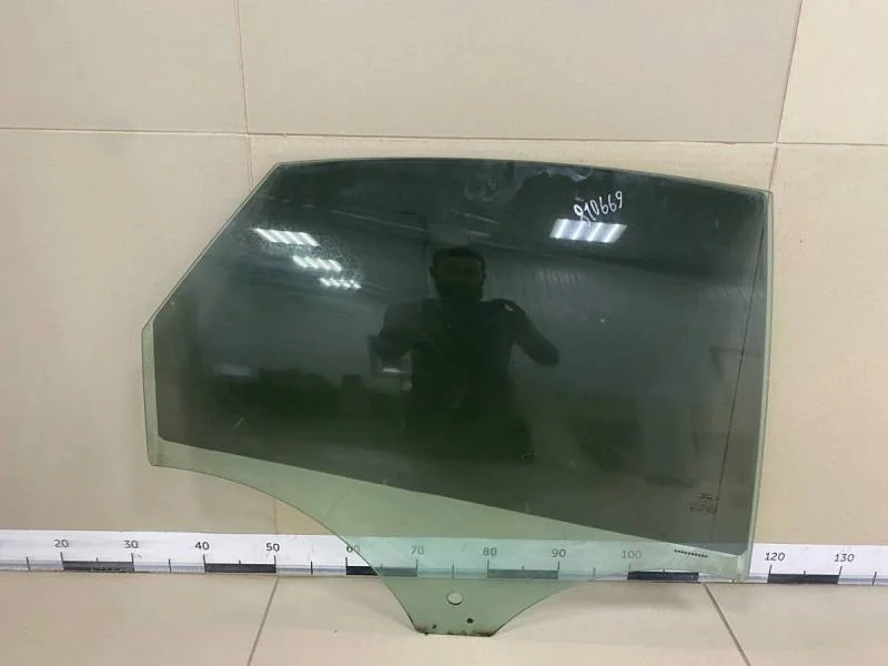 Стекло двери задней правой Ford Mondeo 4 2007-2015