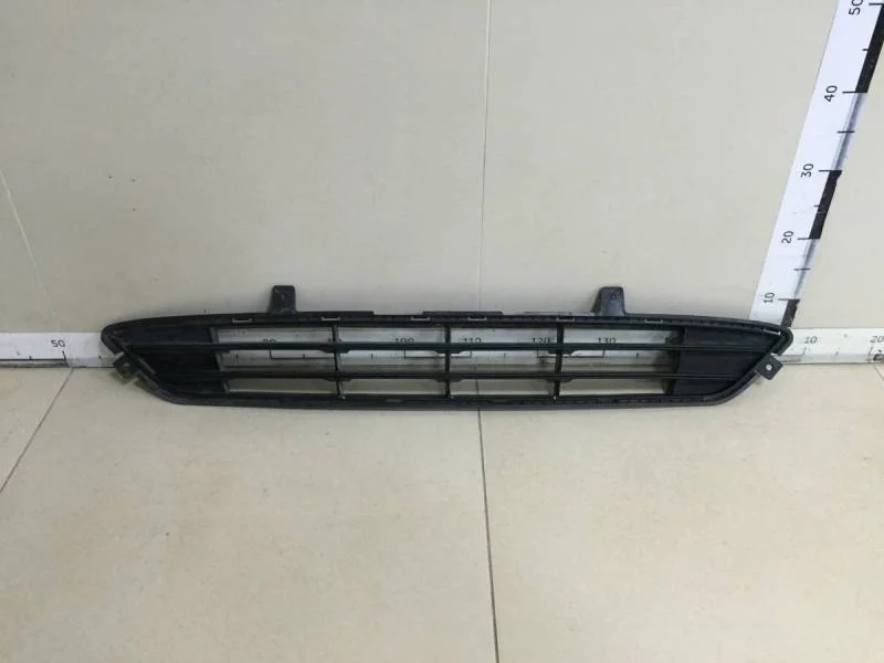 Решетка в бампер центральная Kia Optima 4 (JF) 2015>