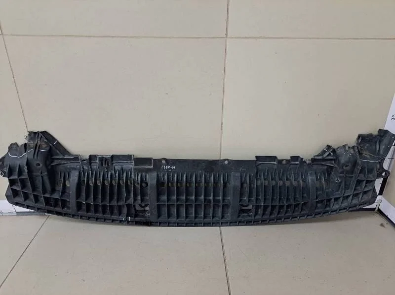 Накладка (кузов наружные) Toyota Corolla E150 2006-2013