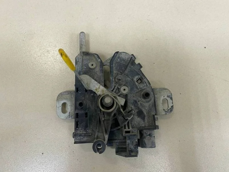 Замок капота Ford Mondeo 4 2007-2015