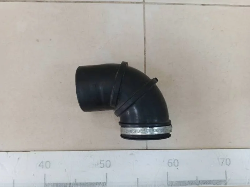 Патрубок воздушного фильтра Mitsubishi L200 (K6,K7) 1996-2006