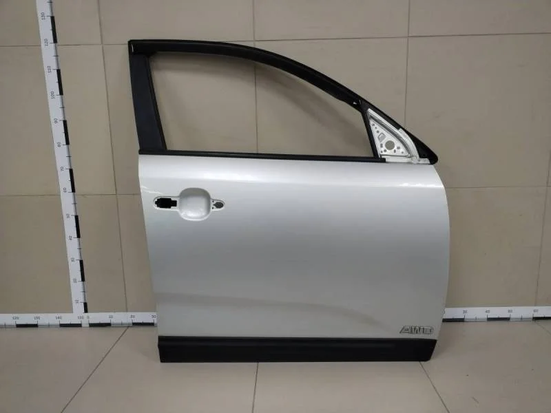 Дверь передняя правая Kia Sorento (XM) 2009>