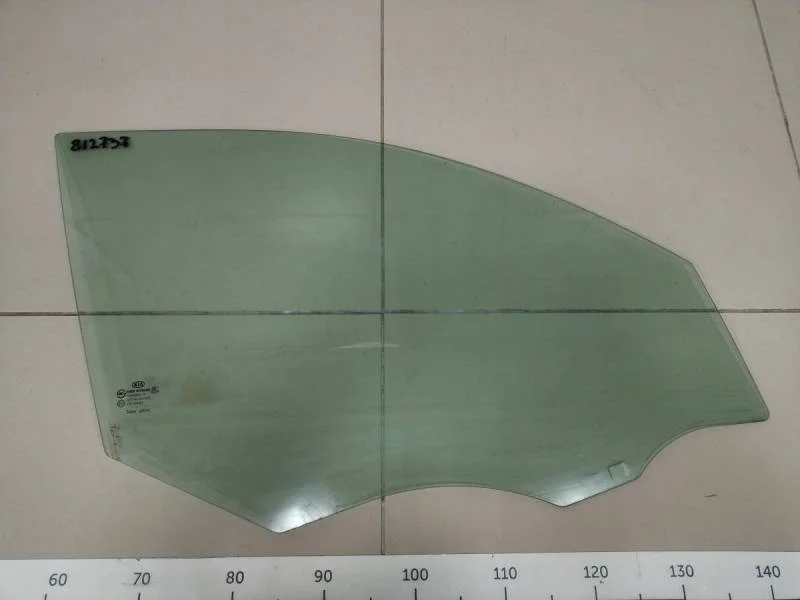 Стекло двери передней правой Kia Sorento (XM) 2009>