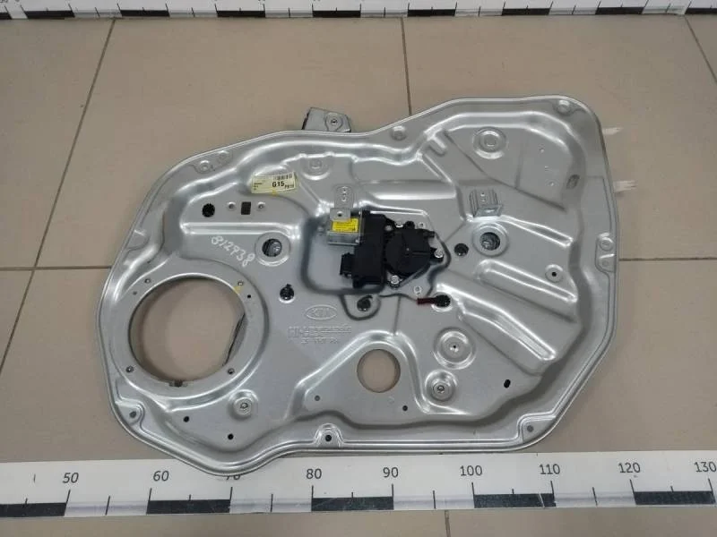 Стеклоподъемник электр. передний правый Kia Sorento (XM) 2009>