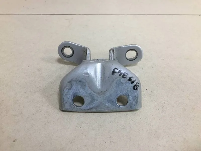 Петля двери задней правой верхняя Kia Sorento (XM) 2009>