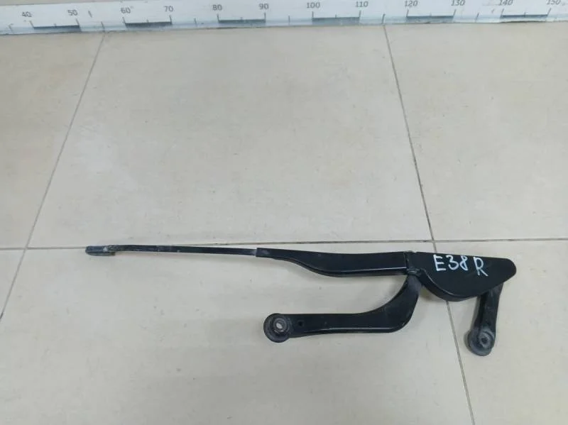 Поводок стеклоочистителя передний правый BMW 7-Series E38 1994-2001