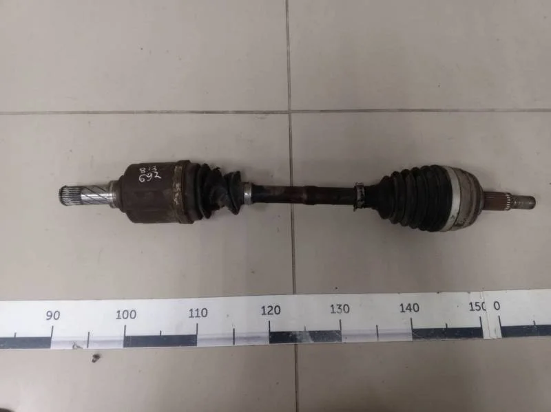 Полуось передняя левая Renault Duster 2012>