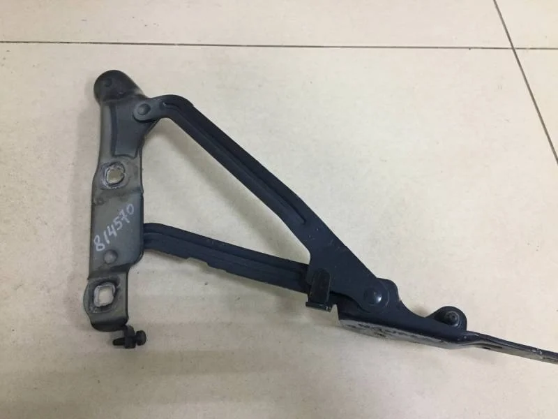 Петля крышки багажника Ford Mondeo 4 2007-2015