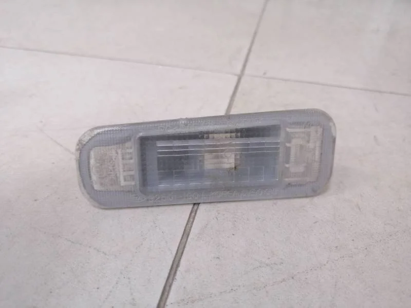 Фонарь подсветки номера Kia Rio 3 (UB) 2011-2017