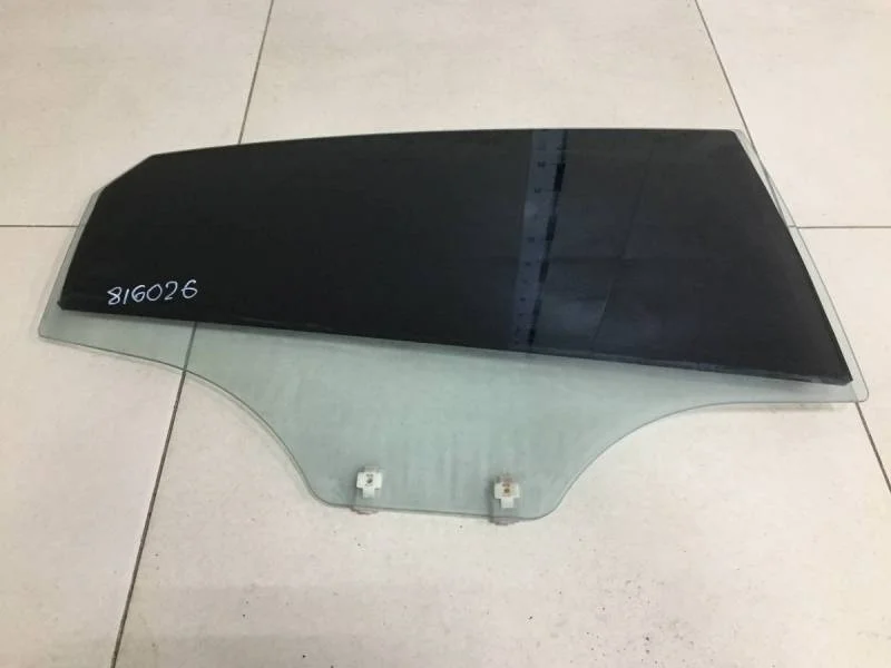 Стекло двери задней правой Kia Rio 3 (UB) 2011-2017
