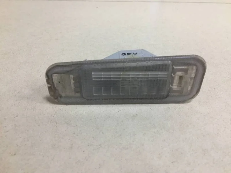 Фонарь подсветки номера Kia Rio 3 (UB) 2011-2017