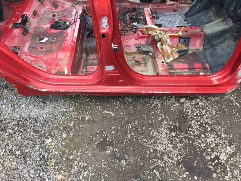 Порог со стойкой правый Kia Rio 3 (UB) 2011-2017