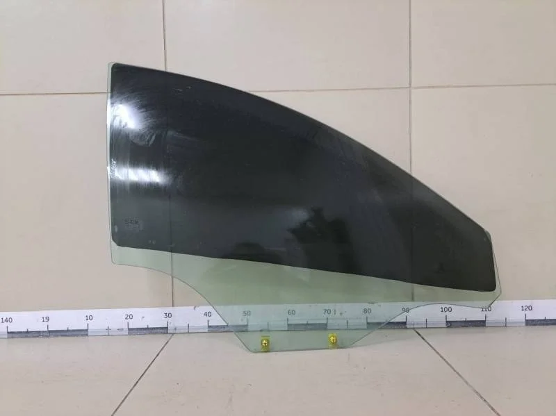 Стекло двери передней правой Opel Antara 2007-2015