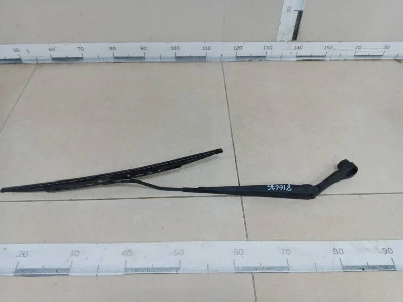 Поводок стеклоочистителя передний правый SsangYong Actyon 2005-2012