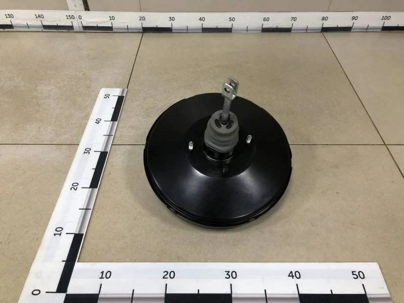 Усилитель тормозов вакуумный Renault Duster 2012>