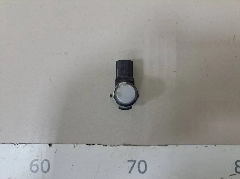 Датчик парковки Opel Antara 2007-2015