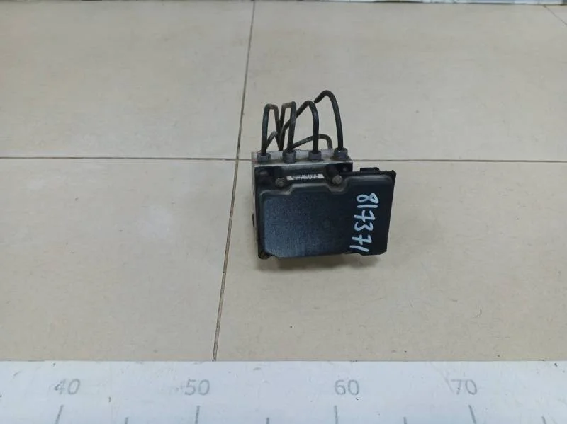 Блок ABS (насос) Nissan Almera 3 (G11, G15) 2012>