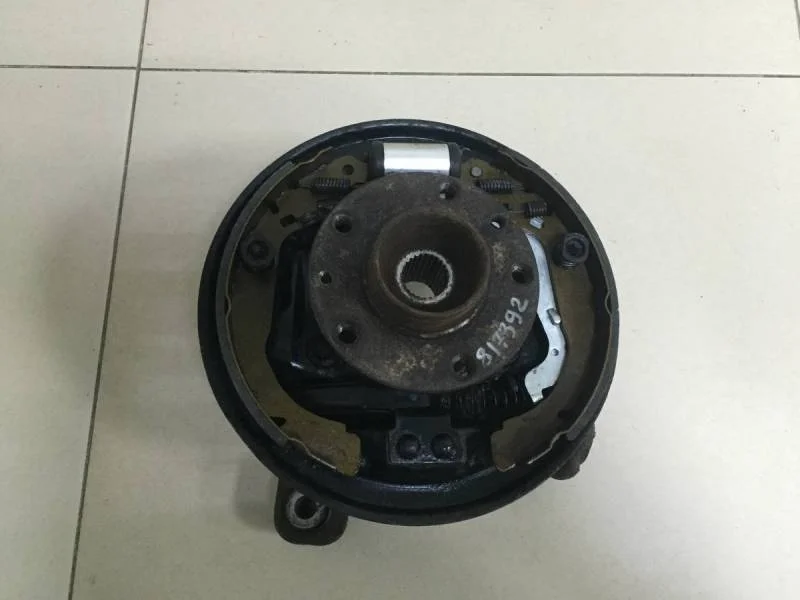 Кулак поворотный задний левый Renault Duster 2012>