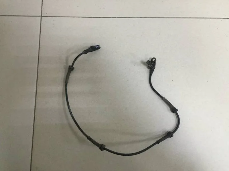 Датчик ABS задний Renault Duster 2012>