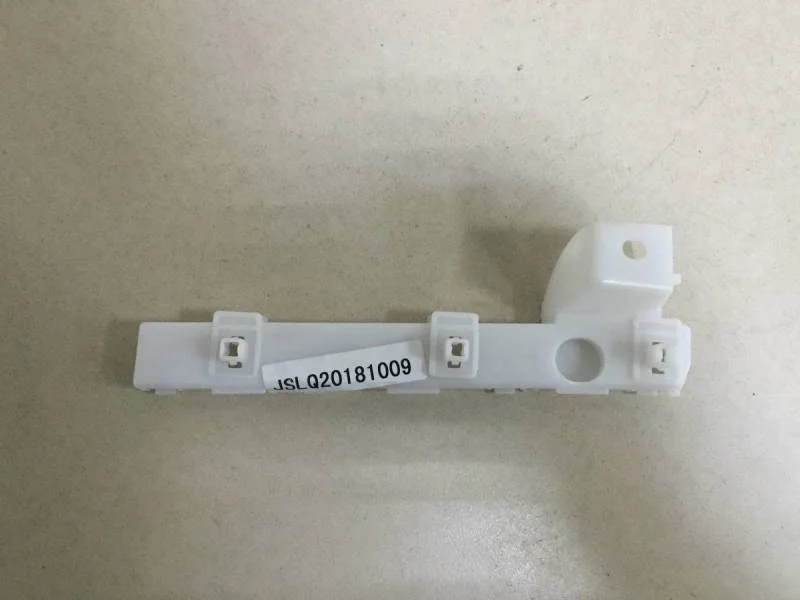 Кронштейн переднего бампера правый Mitsubishi Lancer X (CX, CY)  2007>