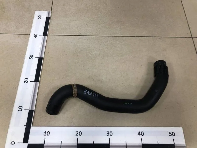 Патрубок радиатора охлаждения Renault Duster 2012>