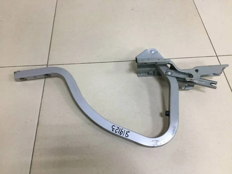 Петля крышки багажника Renault Fluence 2010-2017