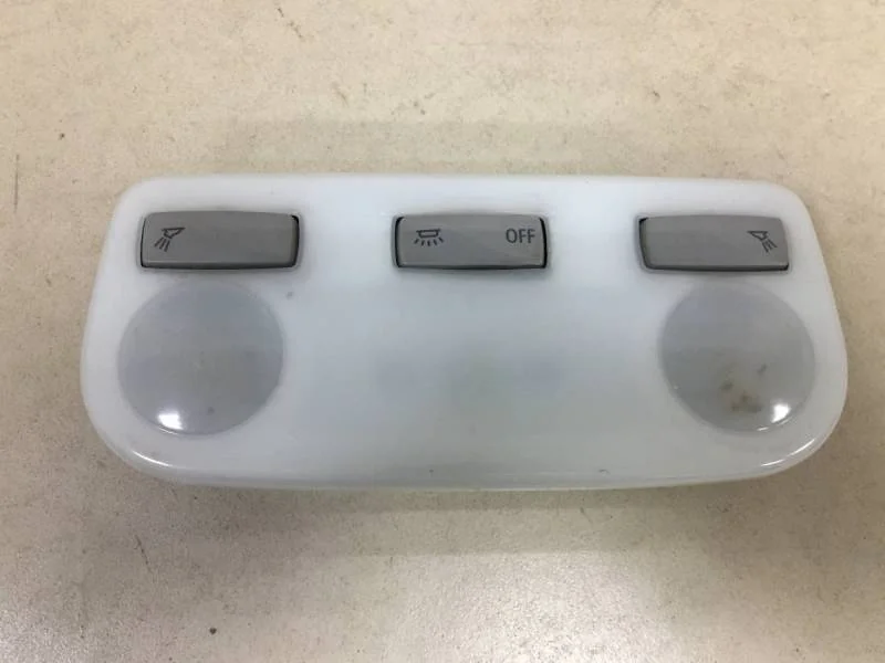 Плафон салонный Renault Fluence 2010-2017