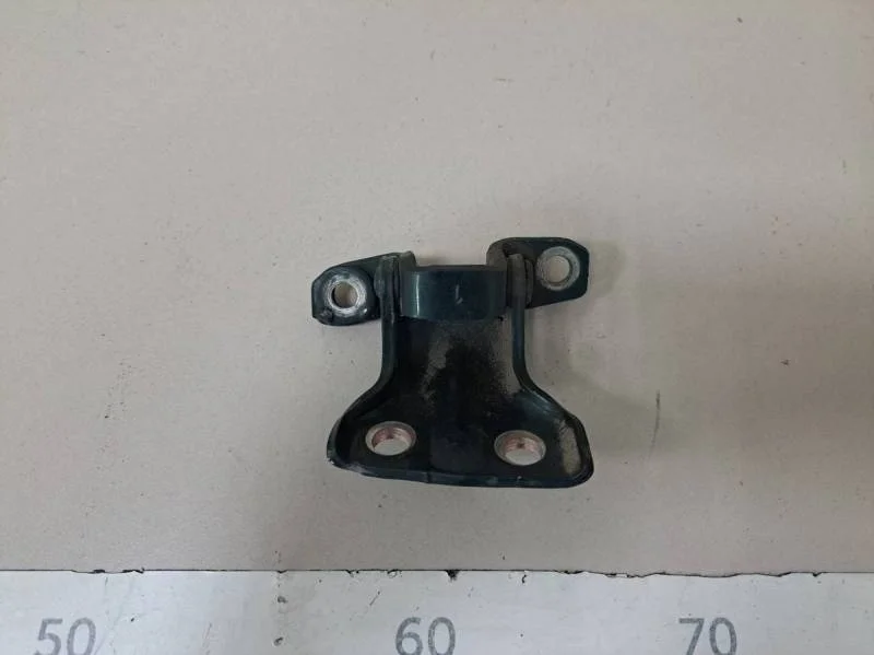 Петля двери Mitsubishi L200 (K6,K7) 1996-2006