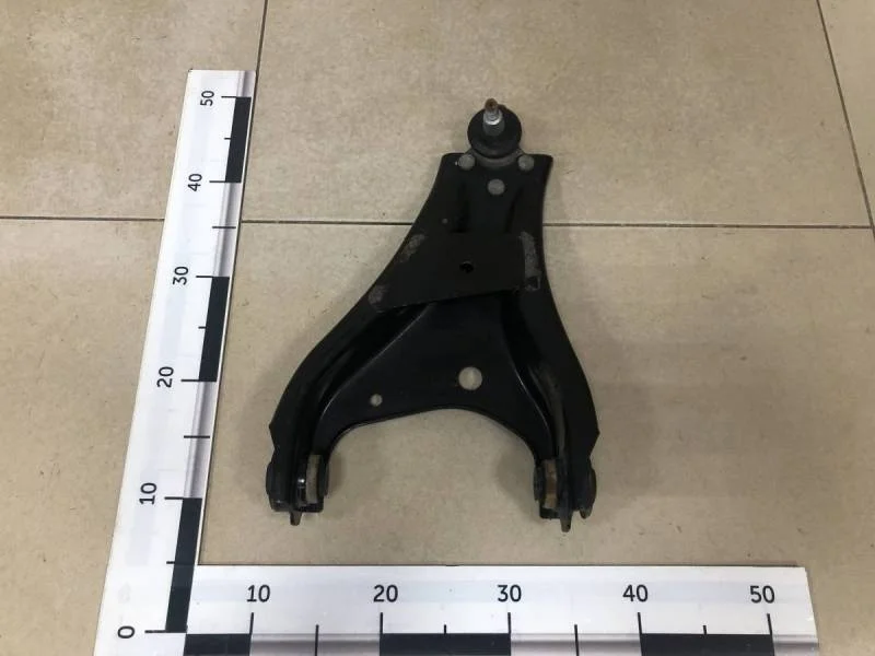 Рычаг передний левый Renault Duster 2012>