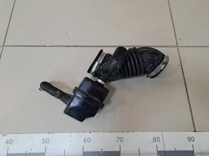 Патрубок воздушного фильтра Nissan X-Trail (T31) 2007-2014