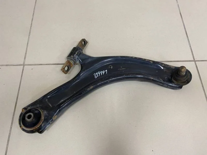 Рычаг передний правый Nissan X-Trail (T31) 2007-2014