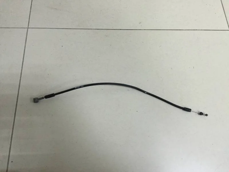 Трос открывания капота Hyundai Getz 2002-2010